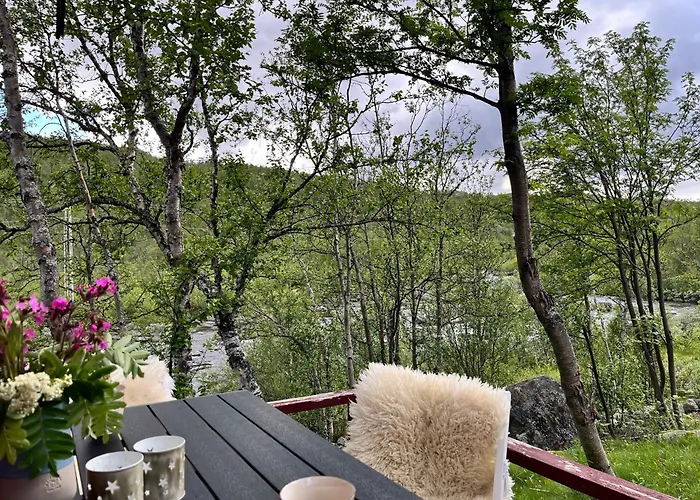 Apartment River View *